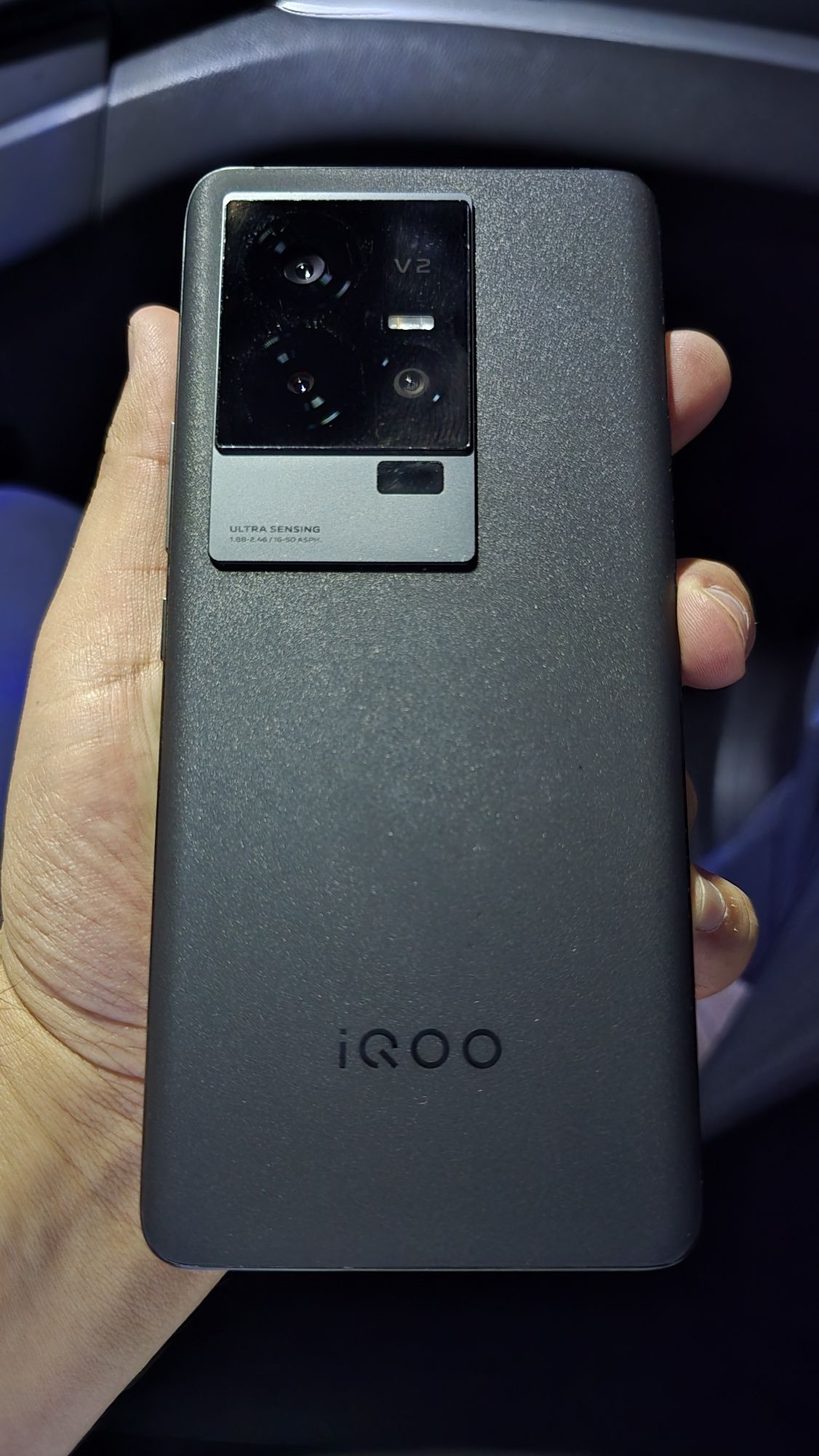 IQOO 11 256gb 12+12gb