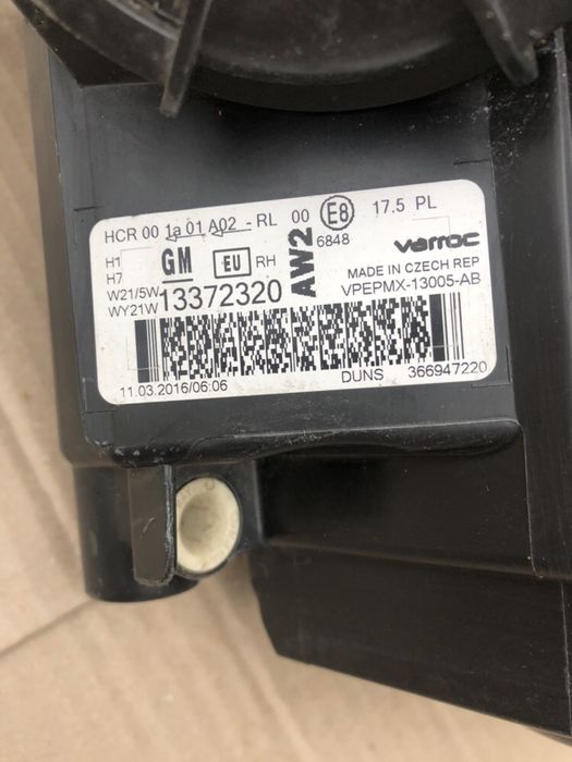 Far Opel Meriva B, 01.2014-partea dreapta