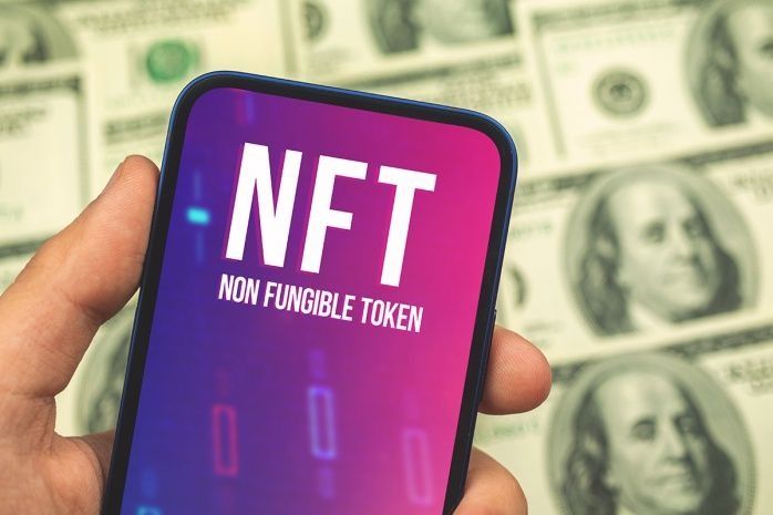 Продам NFT смартфон