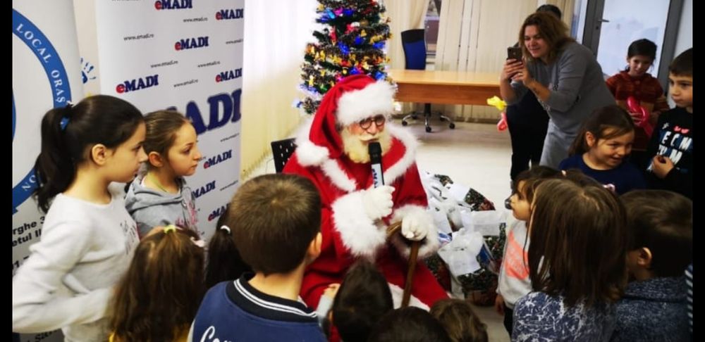 Inchiriere Mos Craciun - barba naturala - actor - poze reale