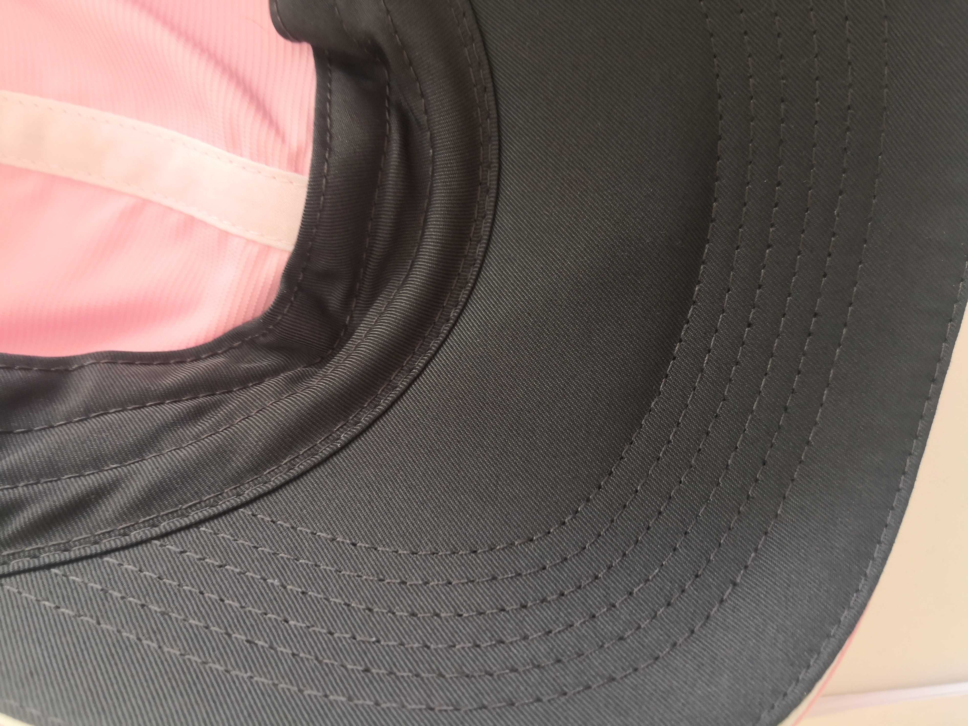 Nike дамска лятна шапка.