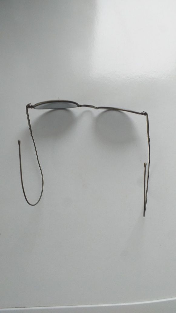 Антични стари очила