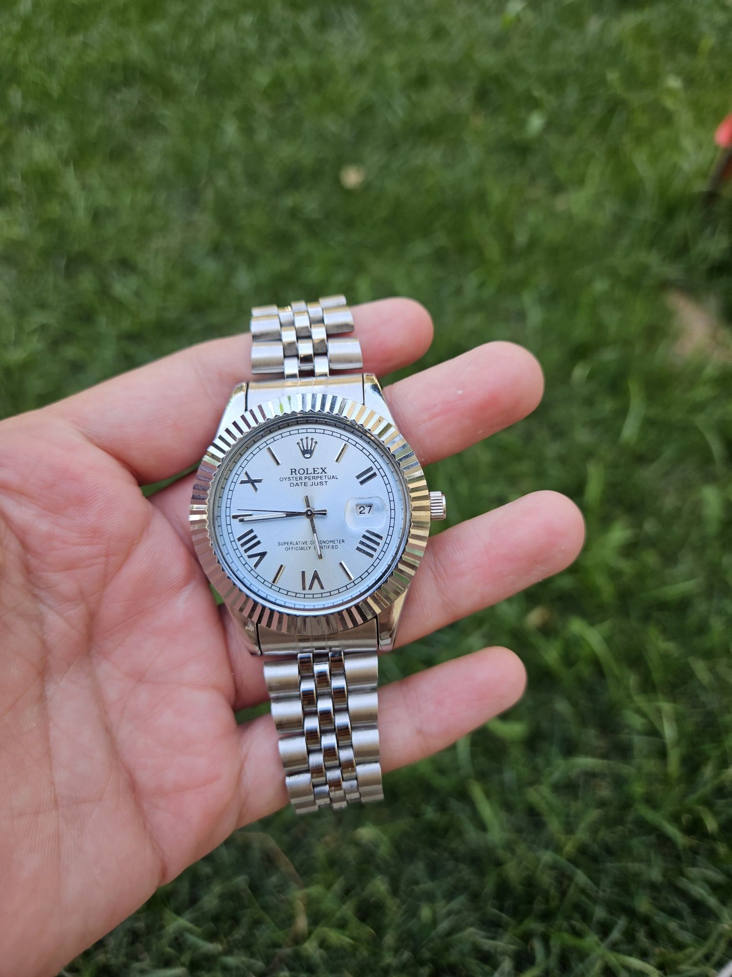 Одам отом часы  Casio, Omega , Rolex