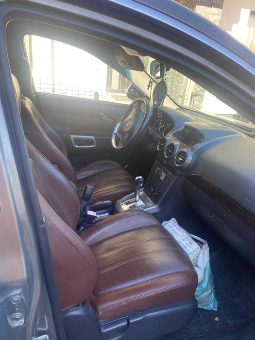 Opel Antara de vânzare în stare foarte bună.