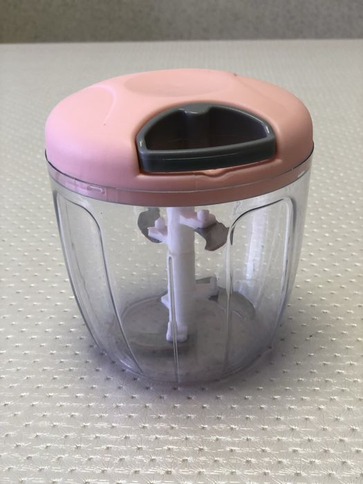 Срочно связи с переездом блендер новый