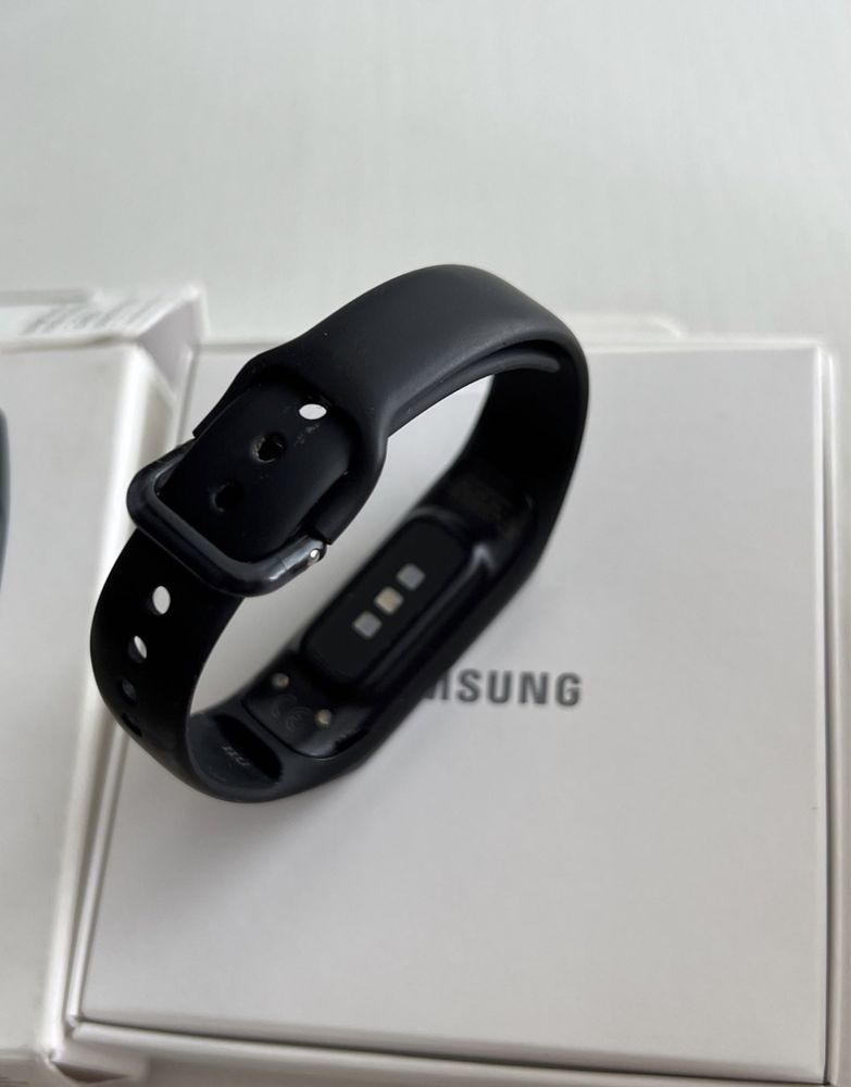 Bratara Fitness Samsung Galaxy FIT e, stare perfecta