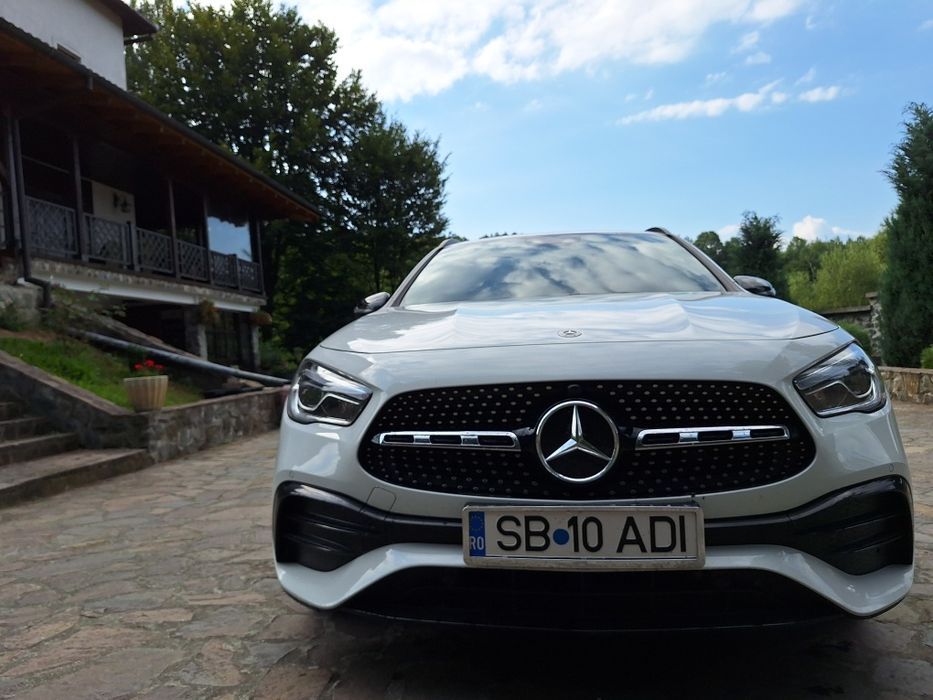 Mercedes Benz GLA 220 D 4MATIC AMG