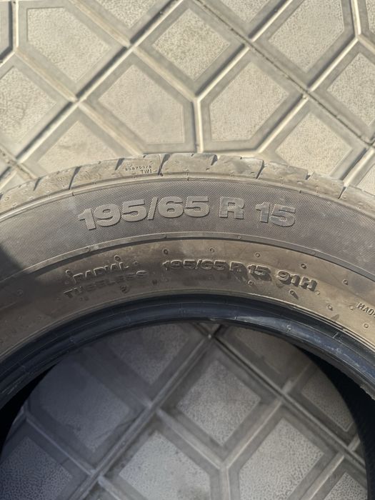 Cobalt 195/65/15 continental 4 ta  sotiladi