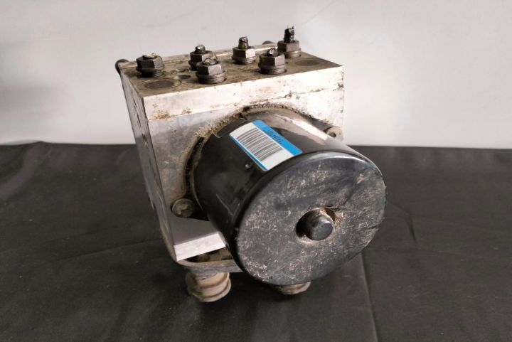 Pompa Abs 3C0614109P Volkswagen VW Passat B6