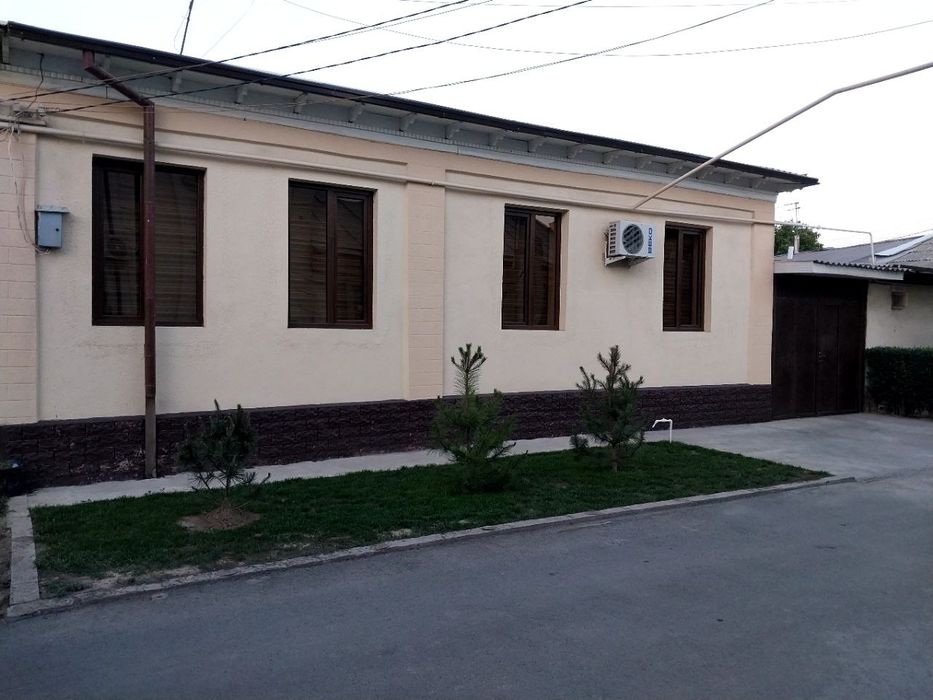 Срочно продаётся дом участок Яшнабод 4.1 сотик 
катта янгиобод куча
4,