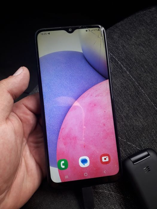 Samsung A03s 3/32gb sotiladi