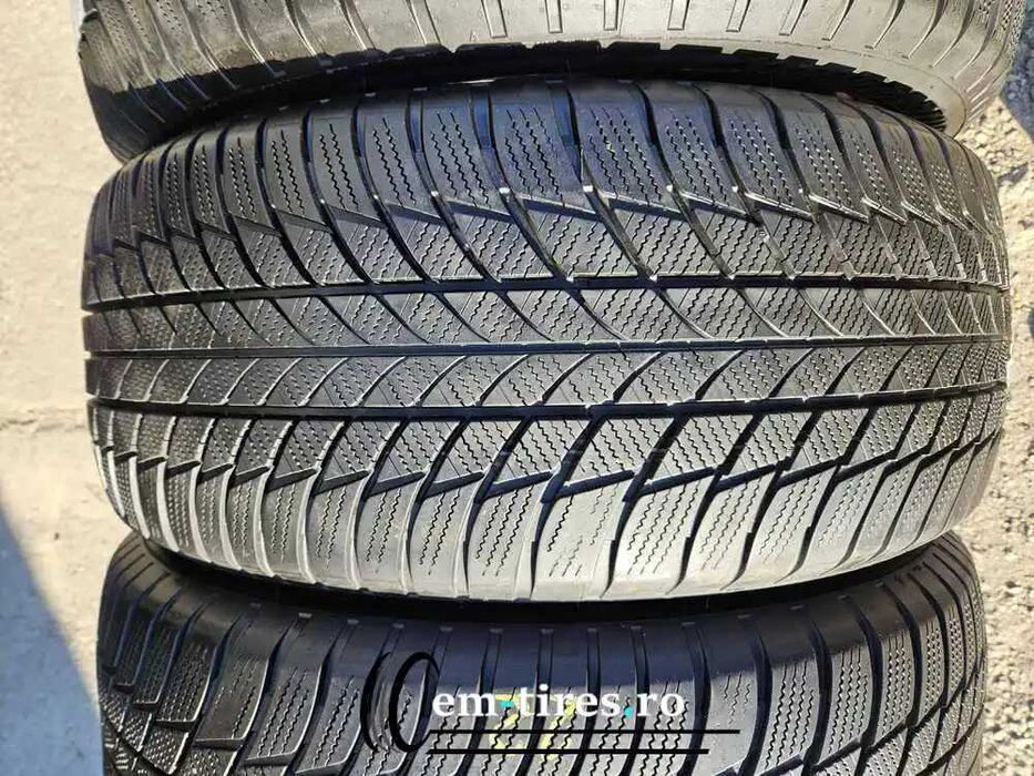 SET 4 Anvelope Iarna 245/50 R19 BRIDGESTONE Blizzak ras