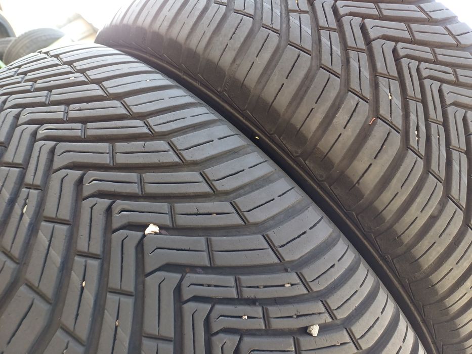 Гуми 235/60/17 Континентал