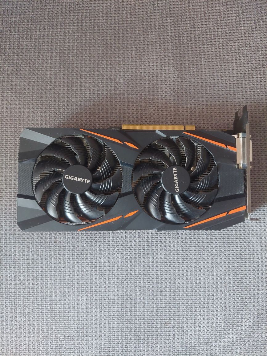 Placa video pentru piese
