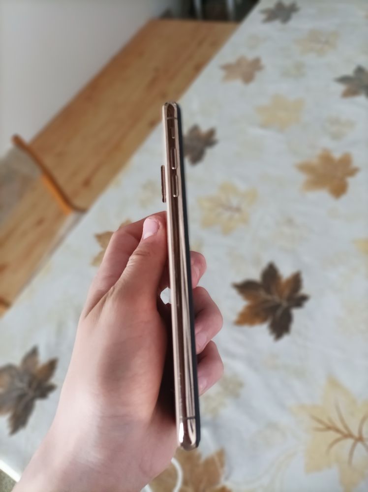 Iphone xs max idiak