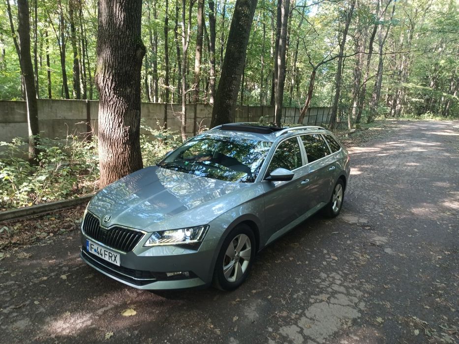Skoda Superb Panoramă, Camera, Perdeluțe, Keyless entry/Go