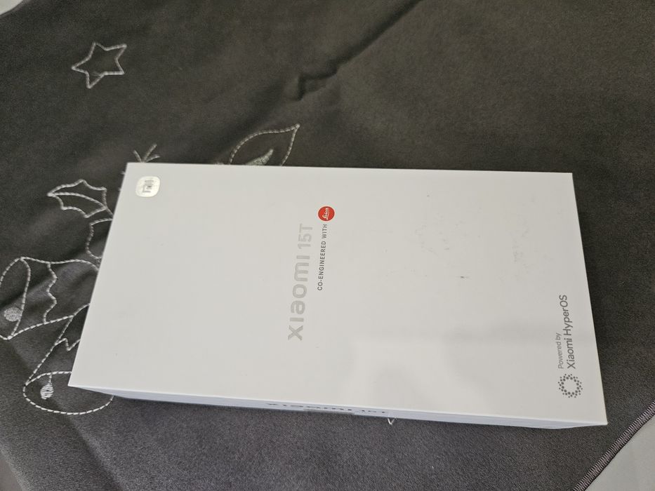 Телефон Xiaomi 15T