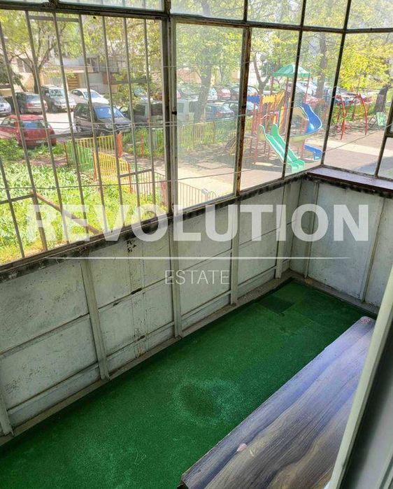 Дава се под наем Тристаен апартамент в Варна, Лятно кино Тракия - 100 кв.м за 500 € - Снимка #9