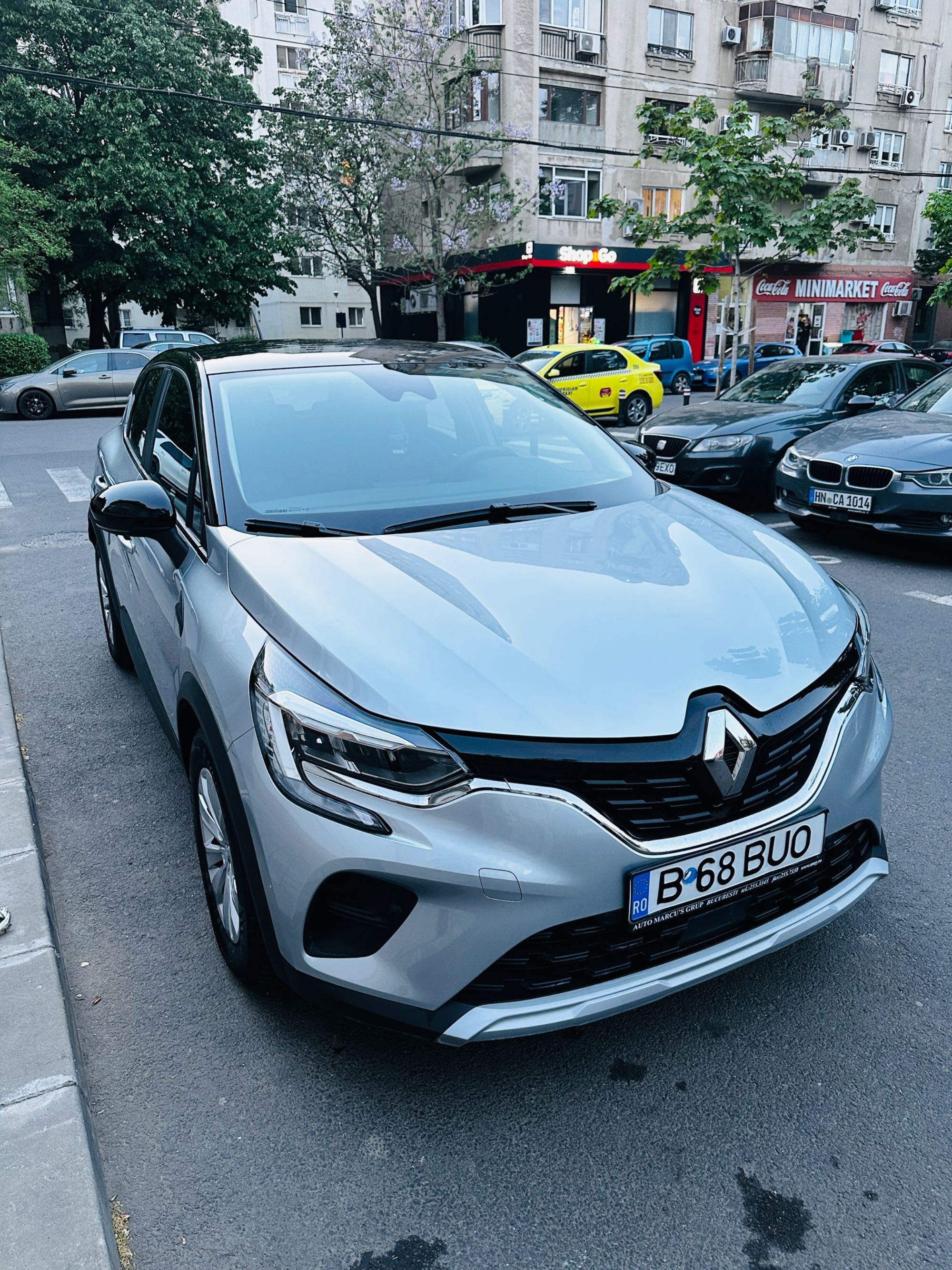 Renault Captur 2022  EURO 6, benzina / 1800 km NOU