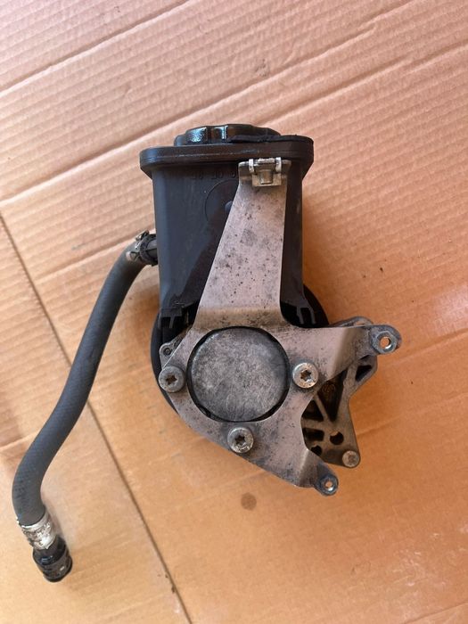 Pompa Servodirectie Bmw 530D/525D E60, 730D E65