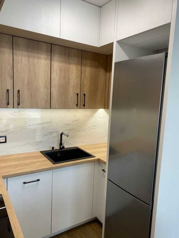 Дава се под наем Двустаен апартамент в София, Дружба 2 - 80 кв.м за 816 € - Снимка #3