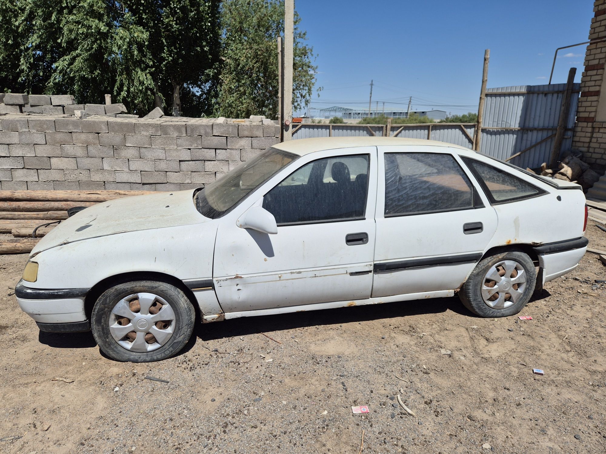 Opel Vectra A (1.8)
