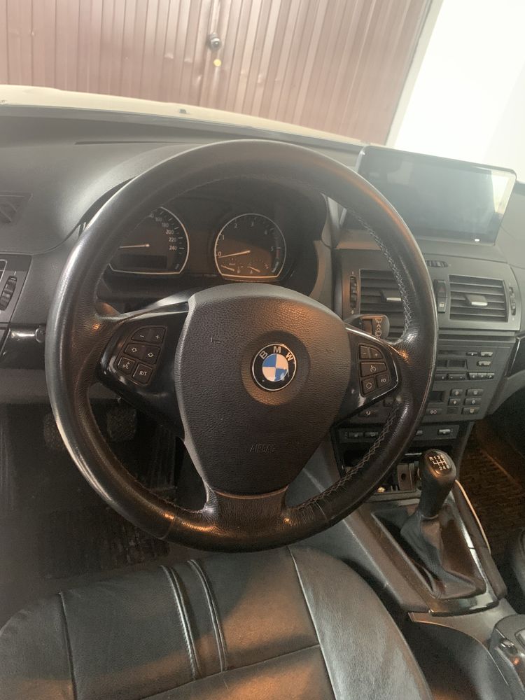 Vand volan Bmw x3 e83 complet