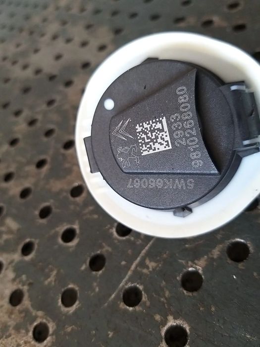 Senzor impact citroen c5 aircross 9810268080