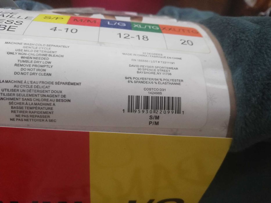 Halat cu marsupiu si cu gluga, verde