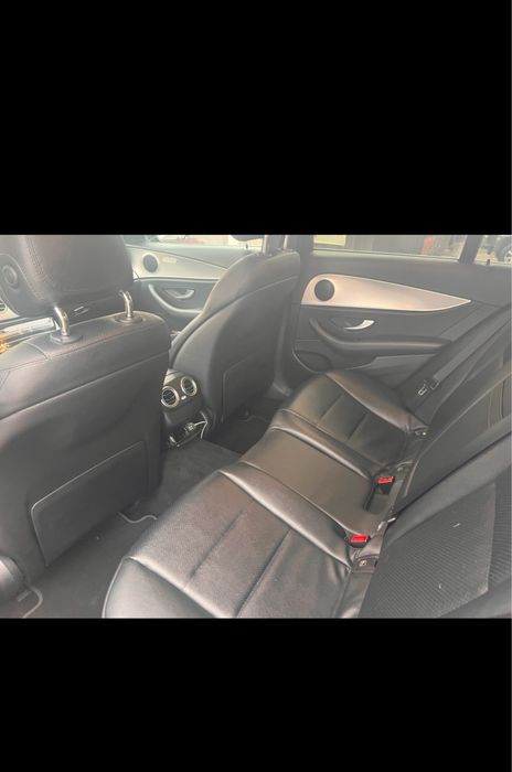 Mercedes E class impecabil direct proprietar