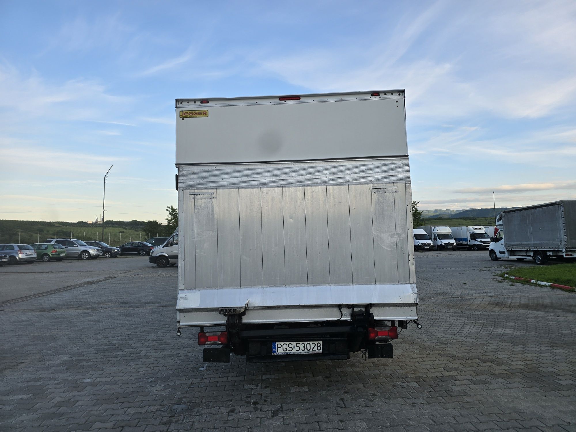 Iveco daily lift  1000kg  10 europaleti