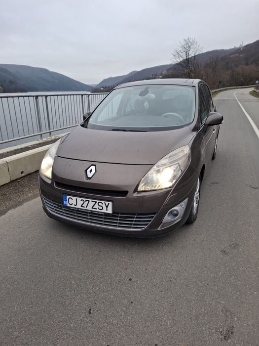 Vând renault grand scenic 1.9 in stare perfecta de funcționare