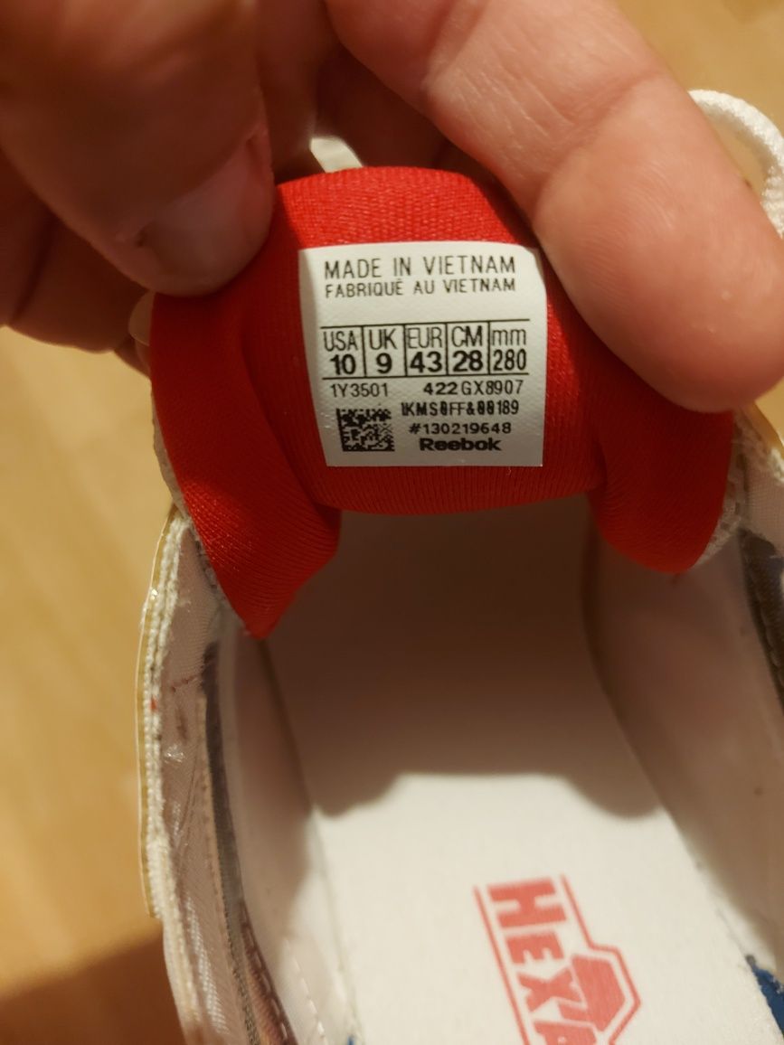 Vând Adidași Reebok Noi Originali