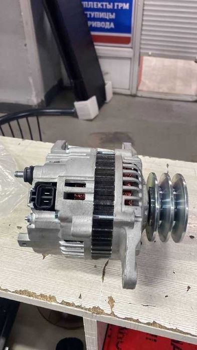 Генератор новый на Mitsubishi 6G72 3.0л , 6G74 3.5л