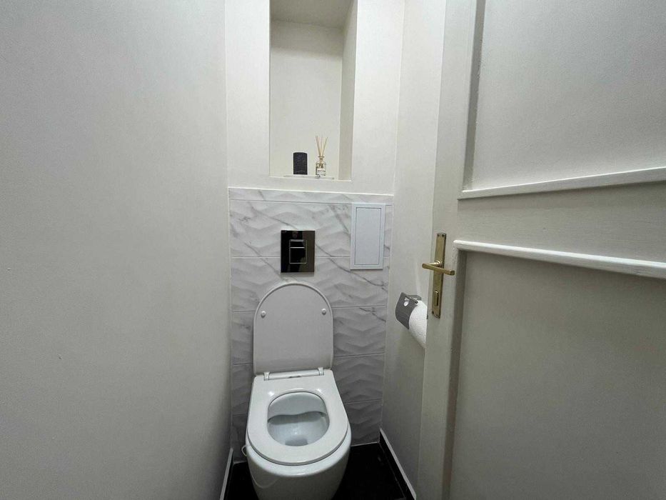 Дава се под наем Двустаен апартамент в София, Център - 55 кв.м за 650 € - Снимка #4