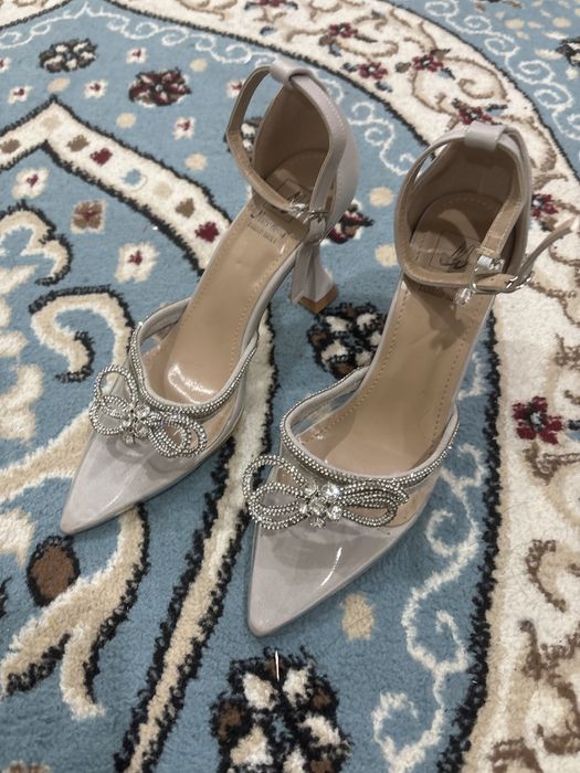 Женская обувь  туфли