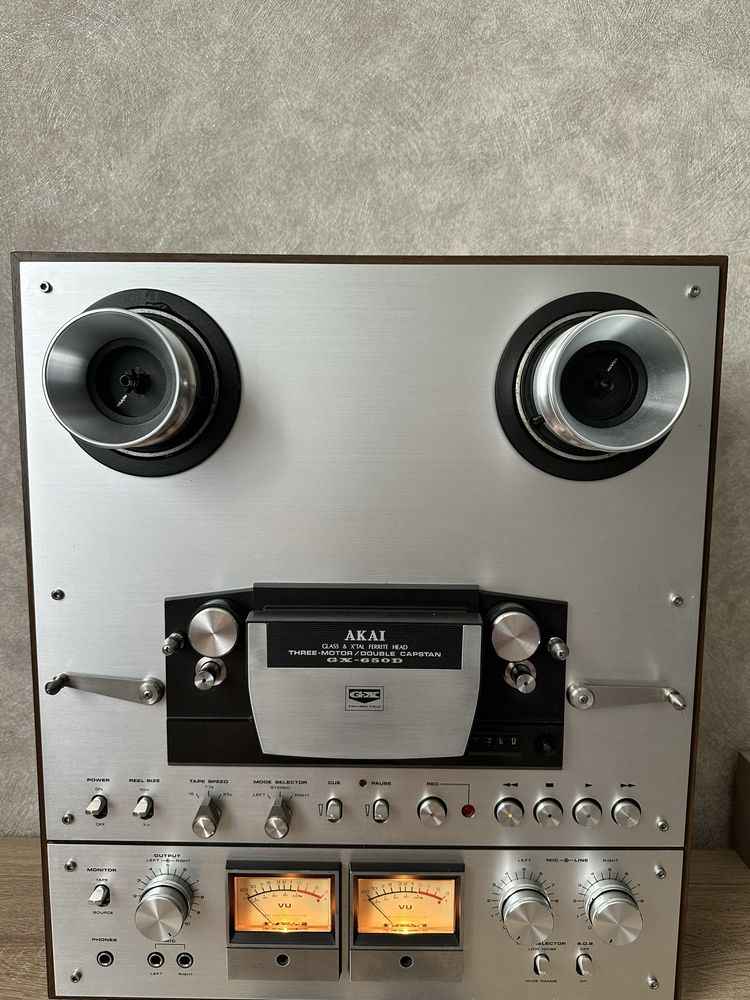 Катушечный магнитофон Akai gx 650