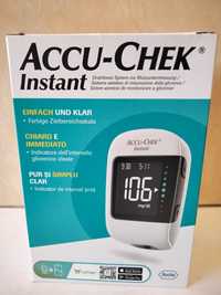 Glucometru ACCU-CHEK Instant