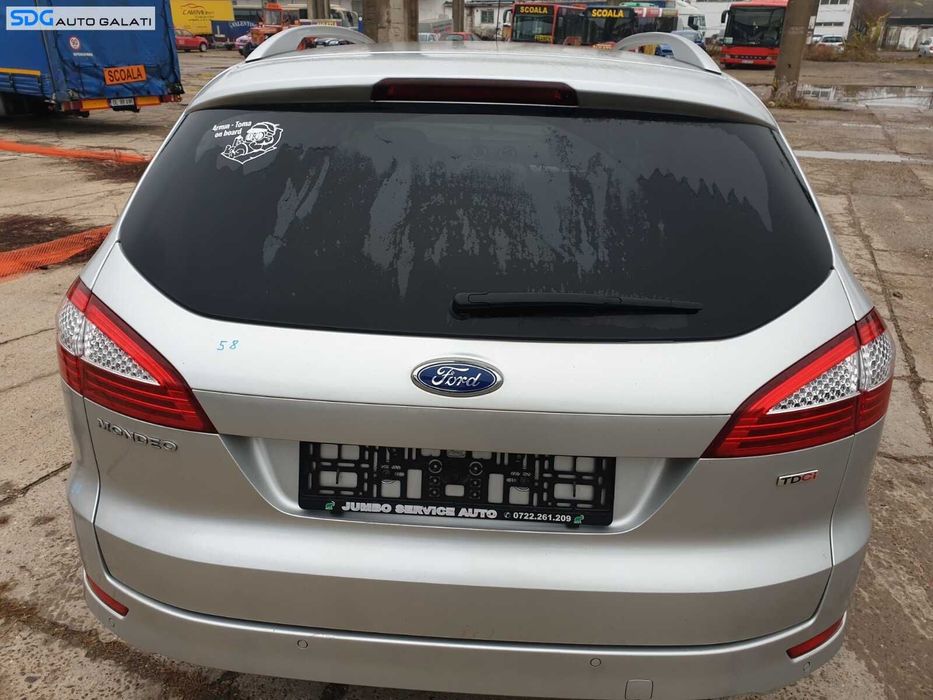 Brat Stergator Luneta Geam Sticla de pe Hayon Haion Portbagaj Ford Mondeo MK 4 Break Turnier 2007 - 2014