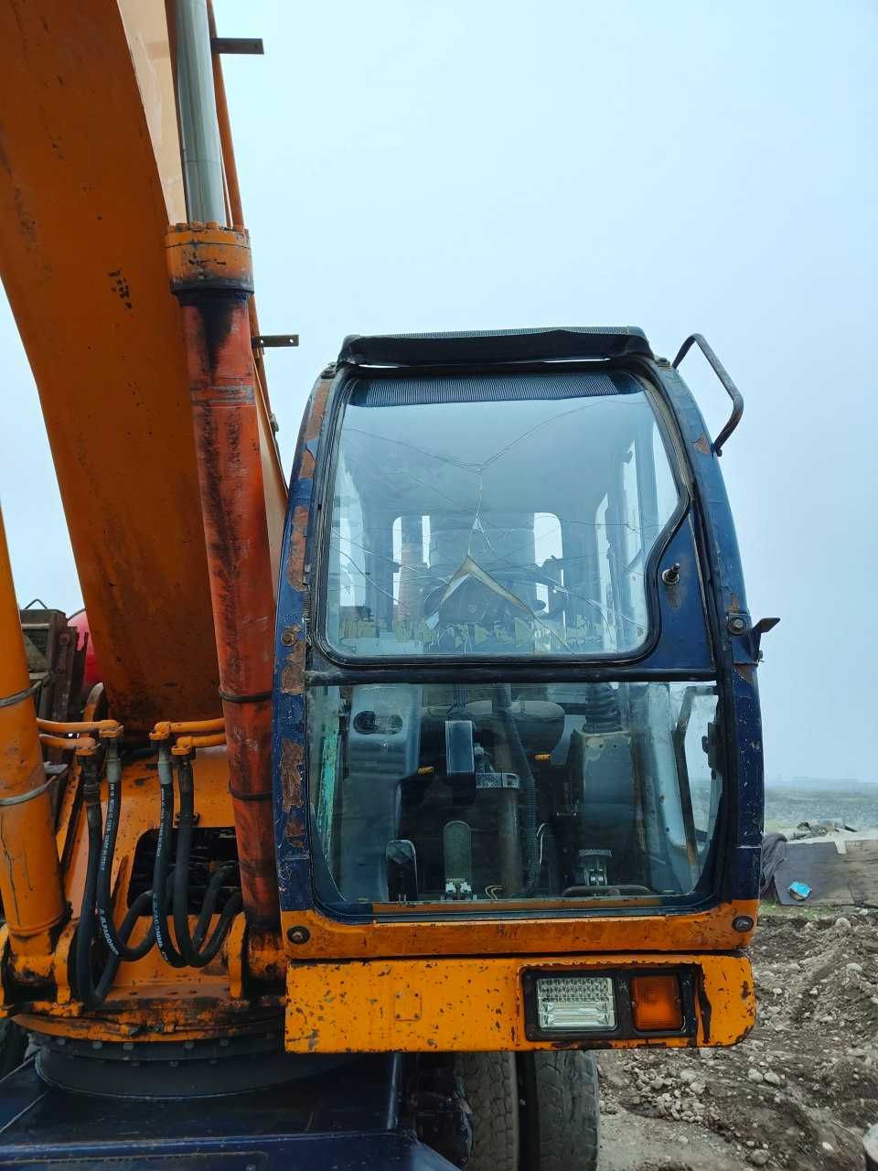 Ekskavator/Экскаватор