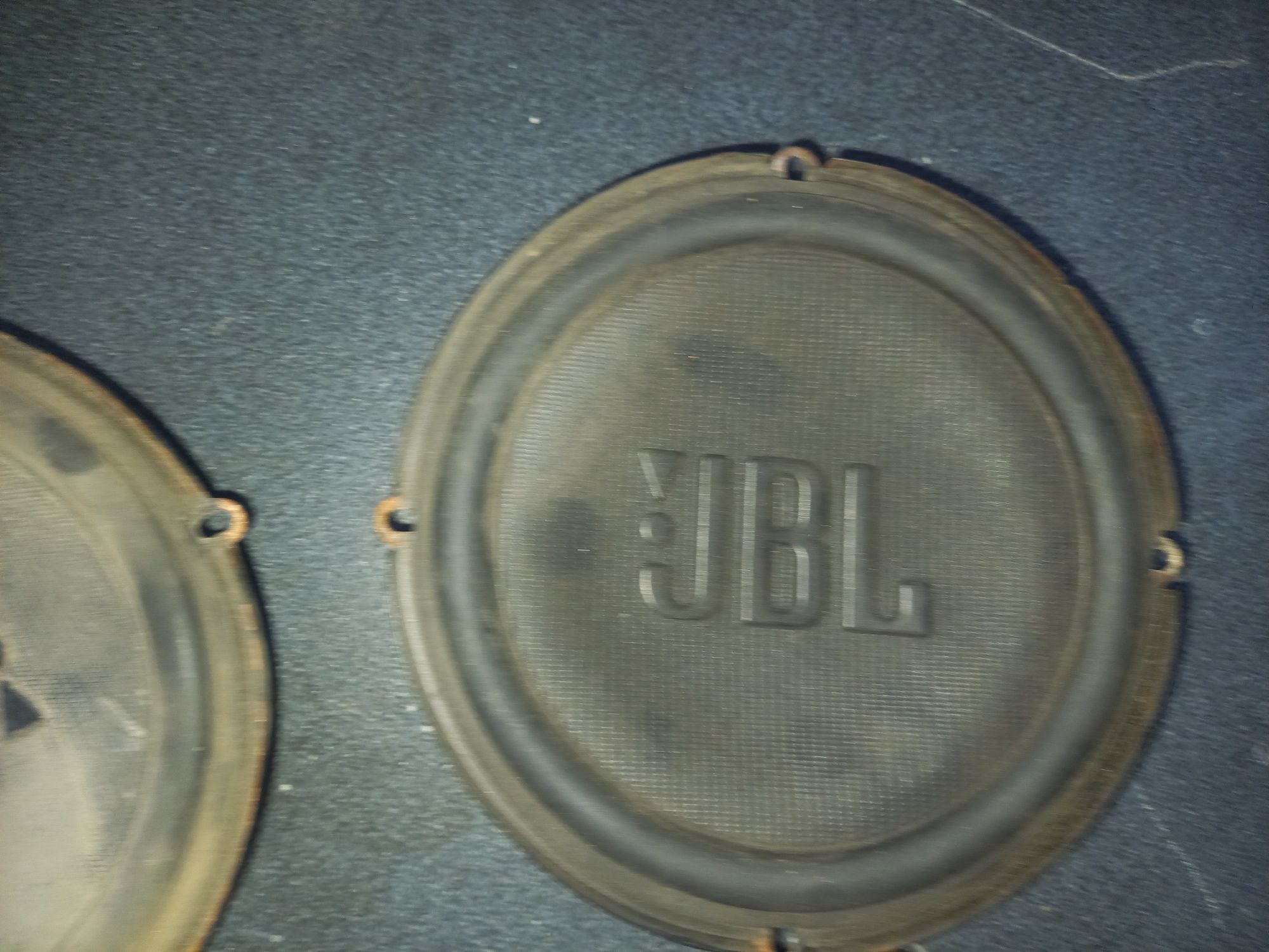Акустическая система в машину JBL