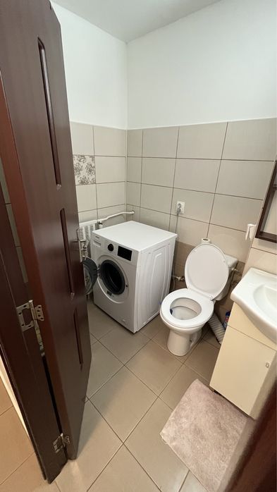 Proprietar vând garsoniera 42 mp