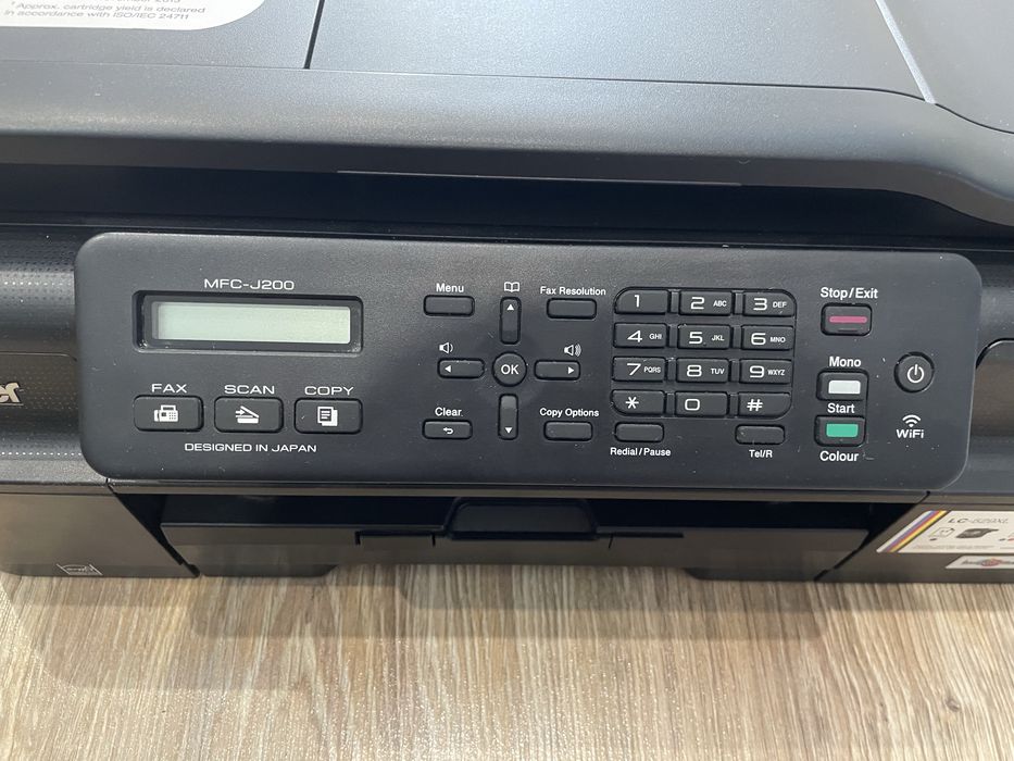 Мултифункционално устройство 4в1 Brother MFC-J200