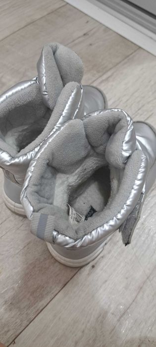 Продам сапоги зимние на девочку