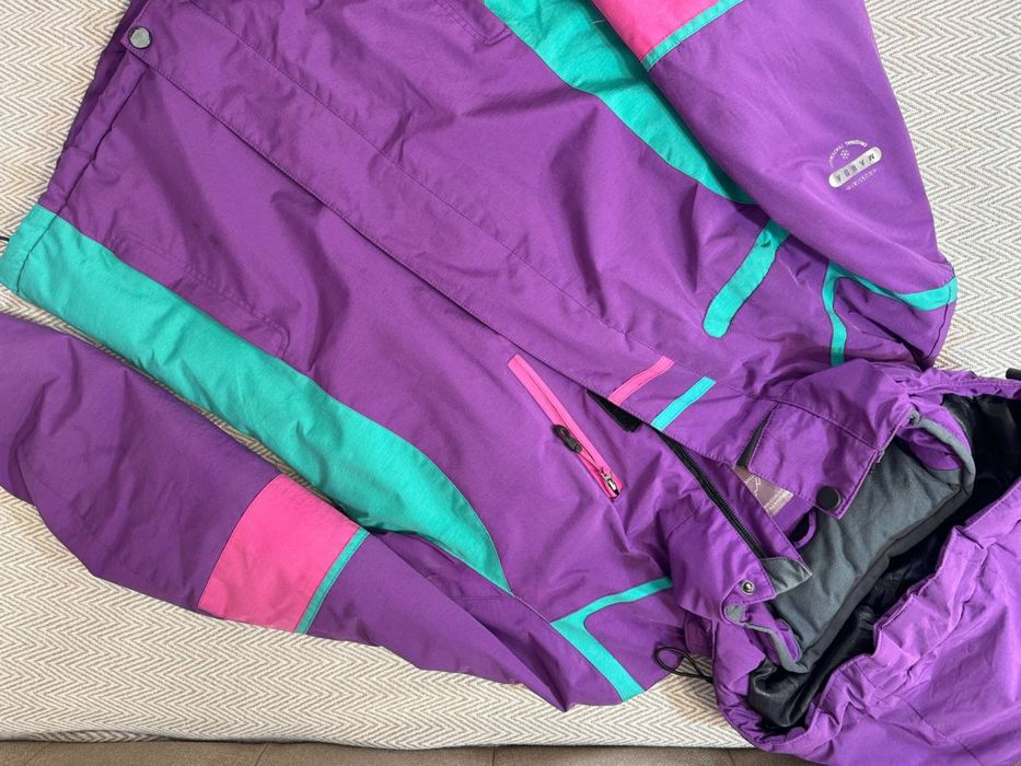 Лыжная куртка женская