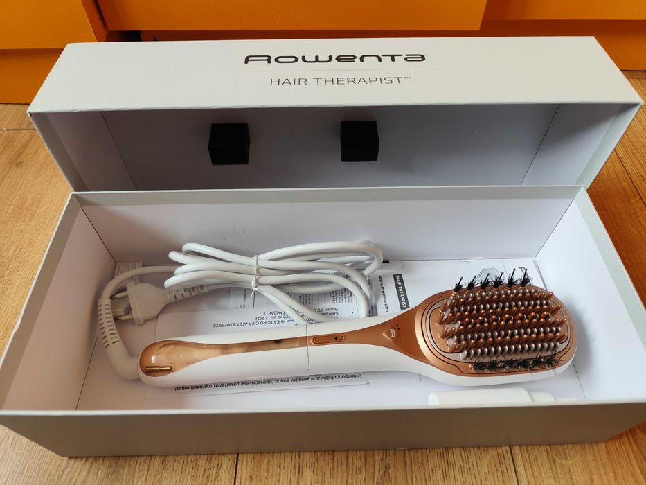 Професионална четка за коса Rowenta Hair Therapist НОВА