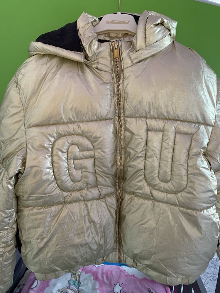 Guess зимно якенце