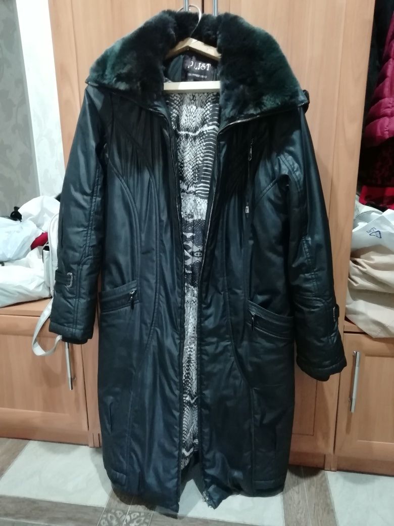 Продам пальто осень-зима