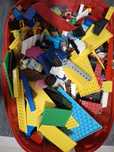 Vând lego si un joc carusel