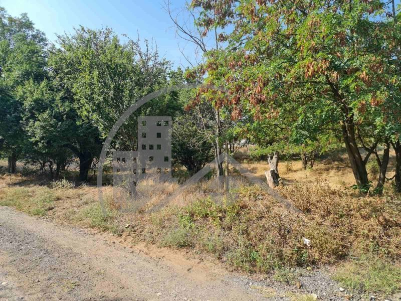Равен парцел в село Слънчево